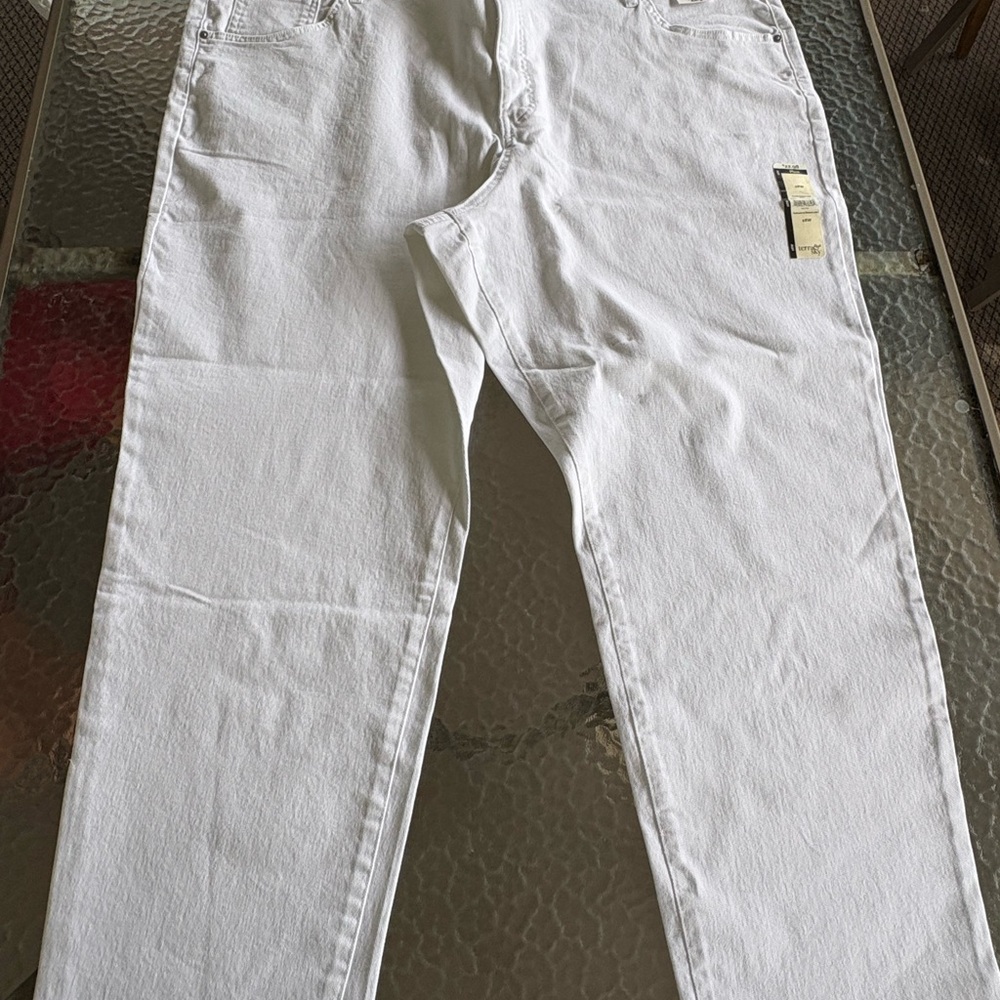 NWT Terra & sky womens White Jeans size 28w